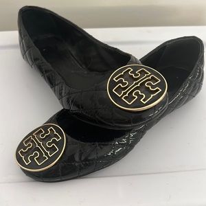 Tory Burch quilted flat